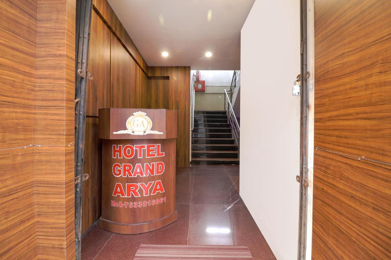 Fabhotel Grand Arya Patna  Exteriör bild